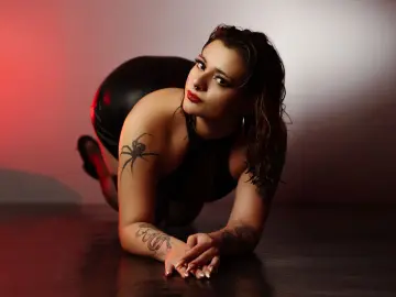 MandiHolmess  live sex cam