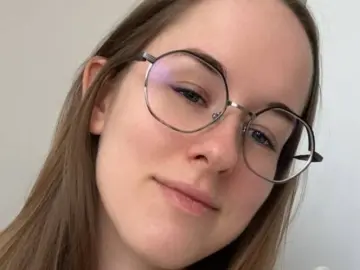 SophiMalesik  live sex cam