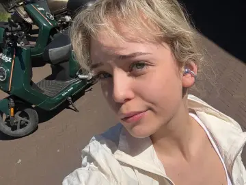 KeilaTouchton  live sex cam