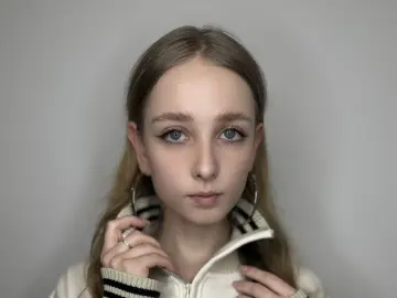 DessieBusche  live sex cam