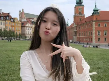 NellaBiggard  live sex cam