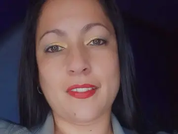 ScarletMind  live sex cam
