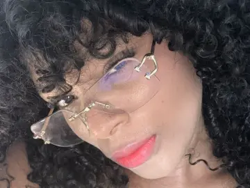 HollyDaws  live sex cam