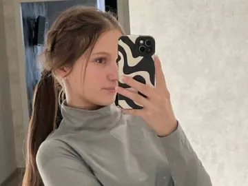 JeneLampiasi  live sex cam