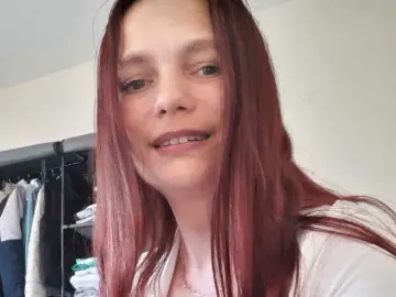 MacrinaMoni  live sex cam