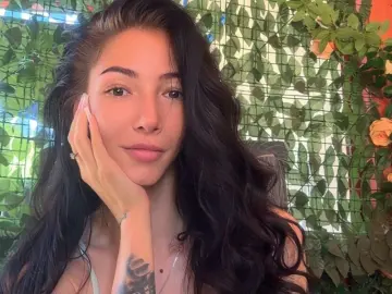 Zianna  live sex cam