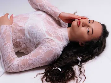 AmberBond  live sex cam