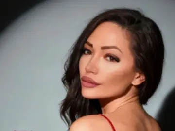 DonnaKlein  live sex cam