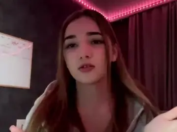 LaurynKendell  live sex cam