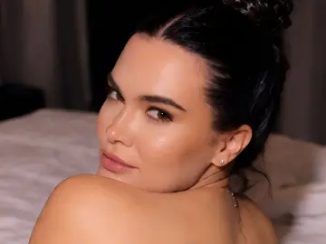ElyCovel  live sex cam