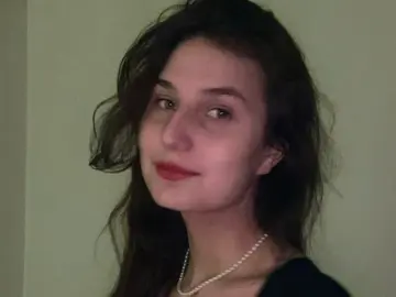 MarciaHynd  live sex cam