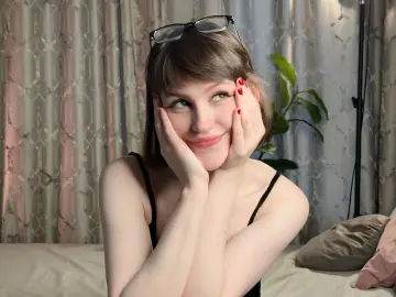 HollyWardie  live sex cam