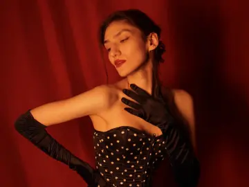 RoxalanaBlacks  live sex cam