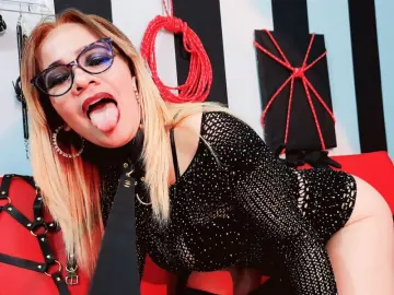 SarahOtero  live sex cam