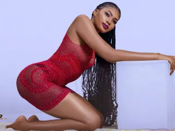 KandyBliss  live sex cam