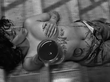 MelissaGiratt  live sex cam