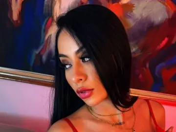 SaraBuren  live sex cam