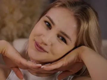 KenyaKonon  live sex cam