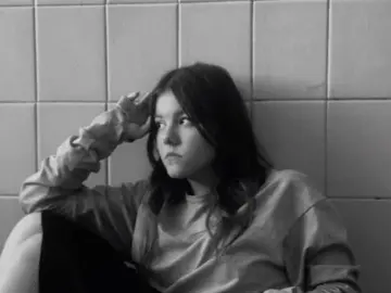 MarcyHawes  live sex cam