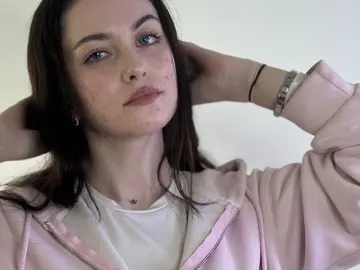 LatishaKilmartin  live sex cam