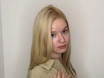 AlenaLeverentz  live sex cam