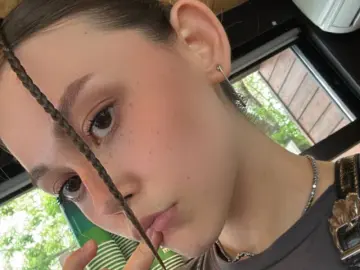 RebbecaKennemer  live sex cam
