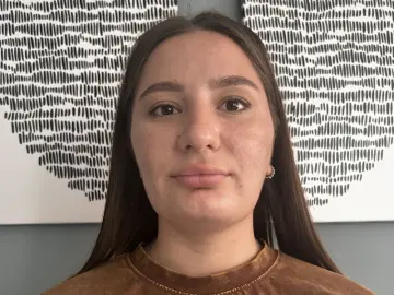 MaryamAdams  live sex cam