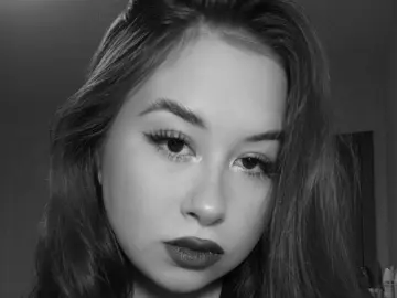 TiffaneySpikes  live sex cam