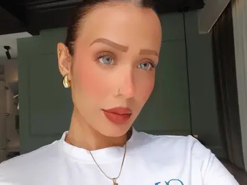 AdrianaRossetti  live sex cam