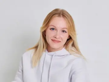 RhonaBrechtel  live sex cam