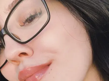 PolinaBlinova  live sex cam