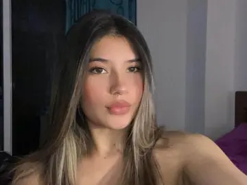 AmberEvelyn  live sex cam