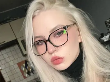 HettieReagen  live sex cam