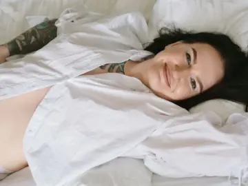 GraceSchnieder  live sex cam