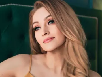 AniClark  live sex cam