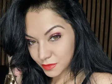 FreyaBlaze  live sex cam