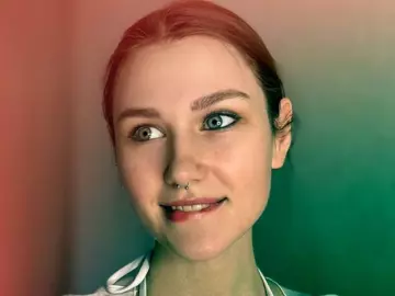 MeghanGateley  live sex cam