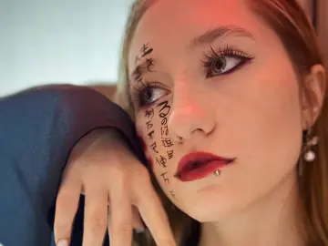 MistyColacone  live sex cam