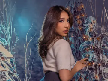 KateGale  live sex cam