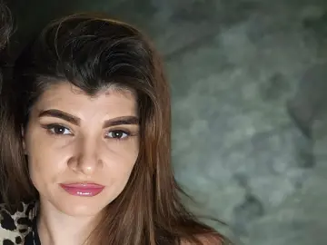 CelineMayer  live sex cam