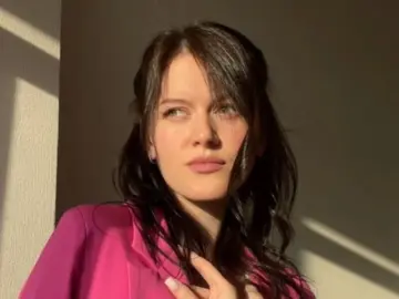 MaudGuerrido  live sex cam