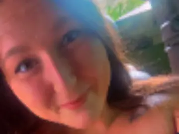 NicoleR  live sex cam