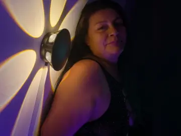 SamanthaFontana  live sex cam