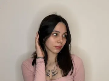 LisaManha  live sex cam