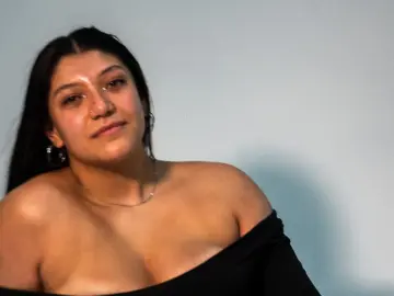 CamilaCasstro  live sex cam