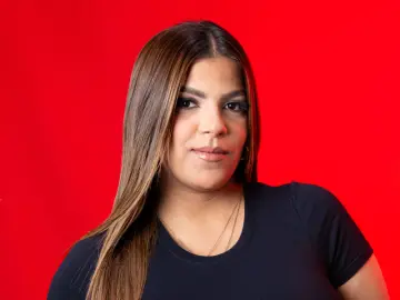 CloheBela  live sex cam