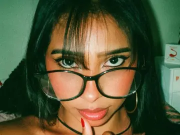 EvelinWatson  live sex cam
