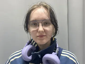 DoraDawson  live sex cam
