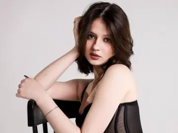 EmmaFootman  live sex cam