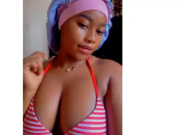 FredahGrams  live sex cam